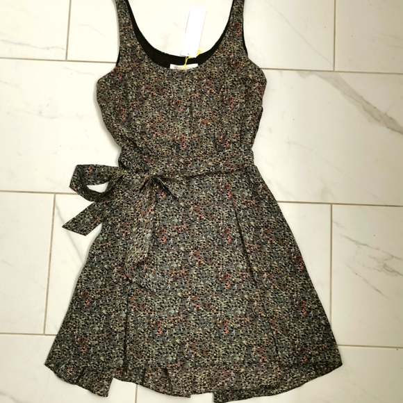 BCBG flowy summer dress - Picture 2 of 8